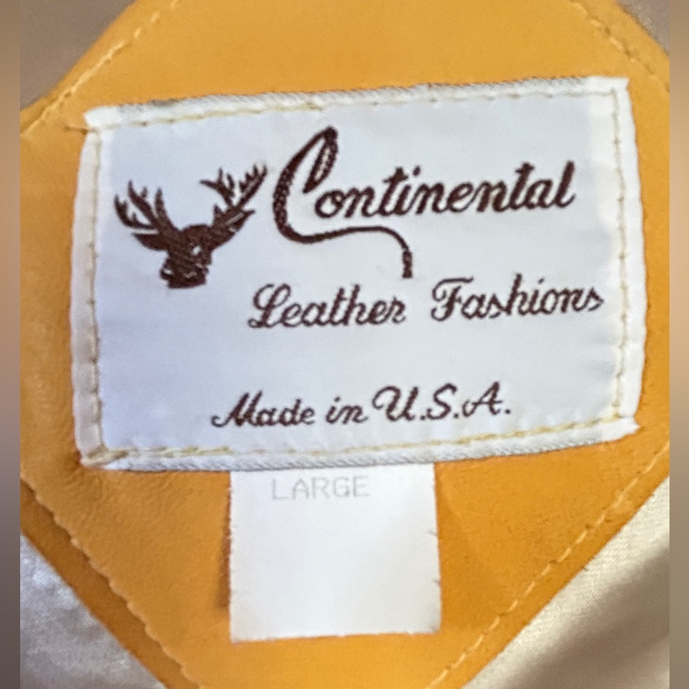 BEAUTIFUL DEER SKIN FRINGE JACKET - Picture 14 of 14